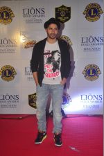 Varun Dhawan at the 21st Lions Gold Awards 2015 in Mumbai on 6th Jan 2015